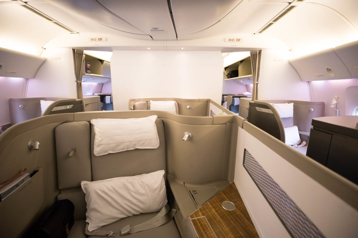 Review Cathay Pacific First Class Hong Kong To Los Angeles Points