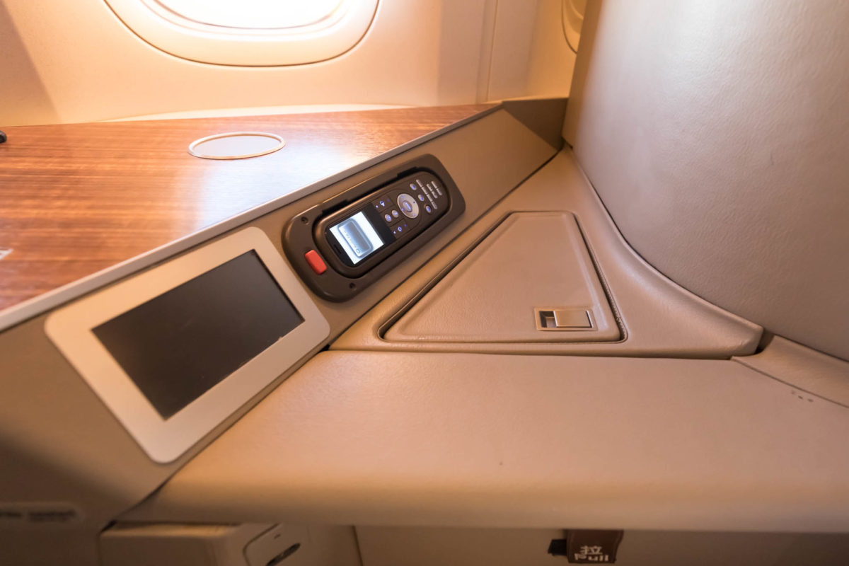 Review Cathay Pacific First Class Hong Kong To Los Angeles Points