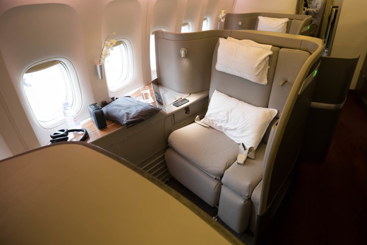 Review Cathay Pacific First Class Hong Kong To Los Angeles Points