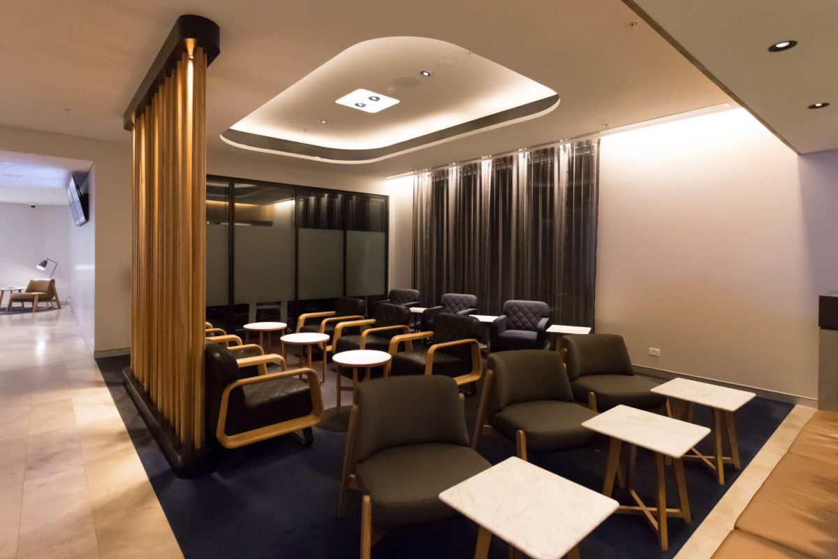 Review Qantas Business Class Lounge Perth Points From The Pacific