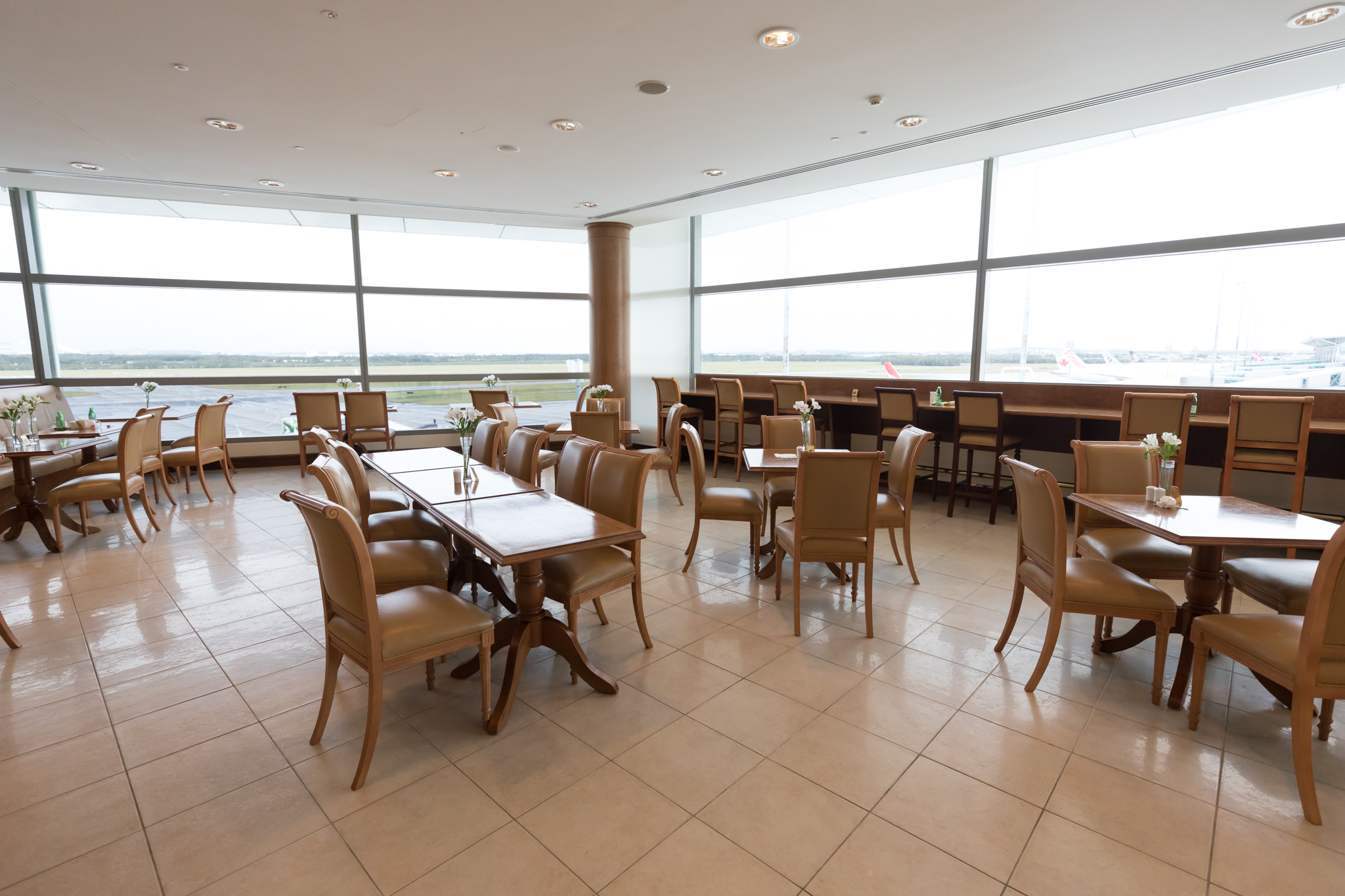 Review  Emirates Lounge Brisbane  Points From The Pacific